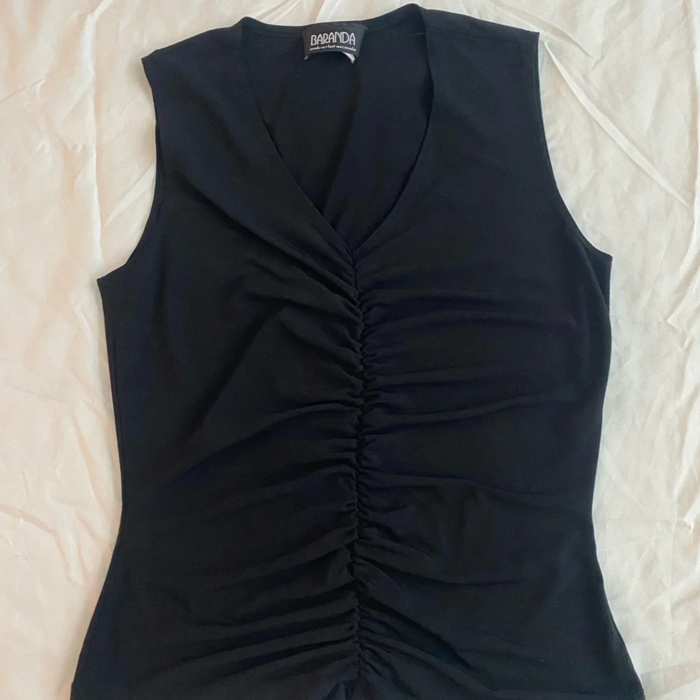 Black Ruched Tank Top - Picture 2 of 5